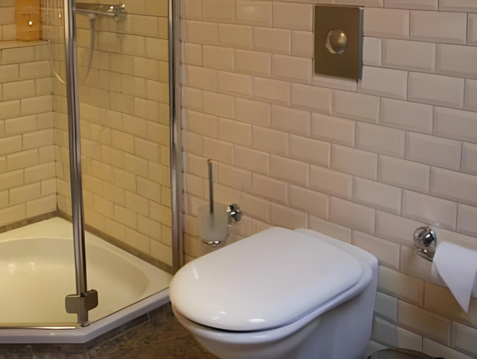 Bathroom 2, Boerenhofstede de Overhorn, Weesp
