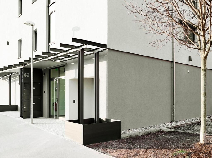 Exterior & Views 2, Livisit Bergapartments, Stuttgart