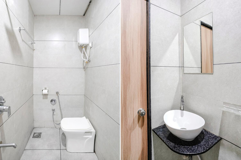 Bathroom 4, FabHotel Vrundavan - Parle Point, Umra Gam, Athwa, Surat