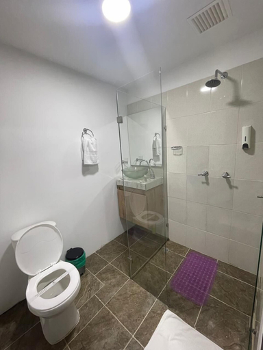 Bathroom 4, Aguacatala Hotel Boutique, Medellín