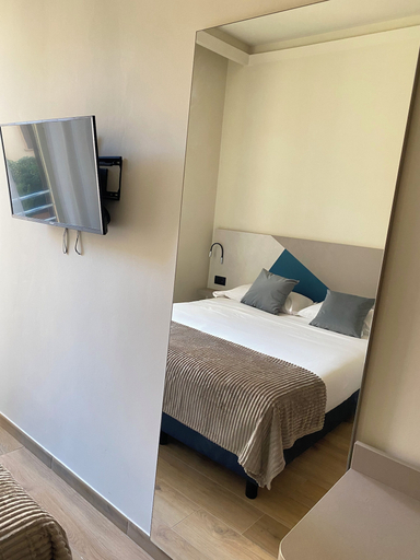 Bedroom 4, HoneyComb GuestHouse, Rome