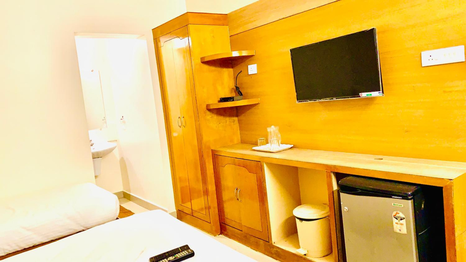 Bedroom 3, Half Moon Palace Chennai, Chennai