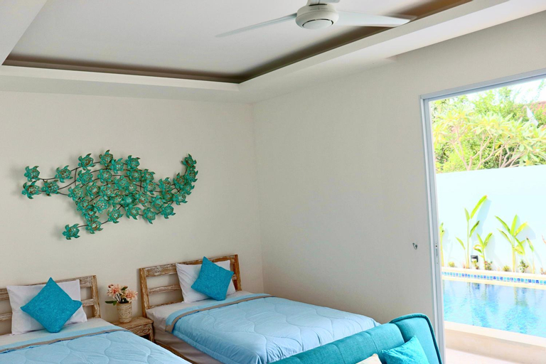 Bedroom 12
