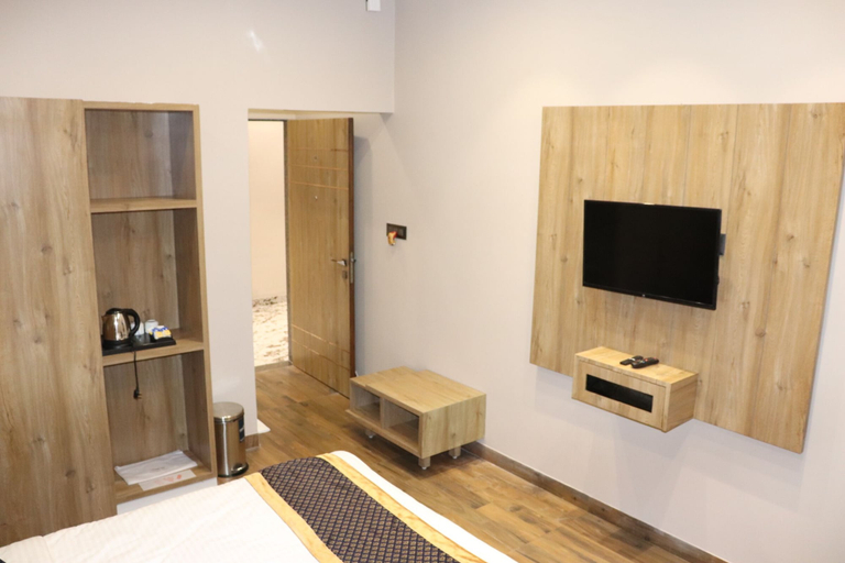 Bedroom 2, shivanta hotel & resorts, Jhunjhunun