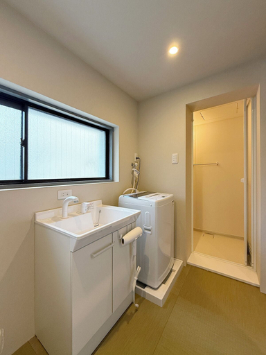 Bathroom 2, Celine Kanayama by b hotel, Hiroshima