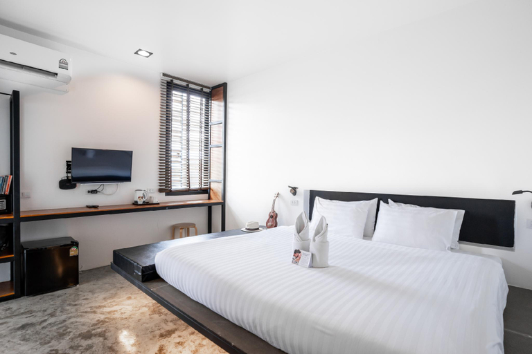 Bedroom 23