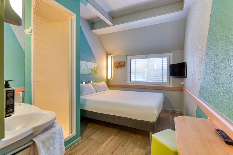 Bedroom 5