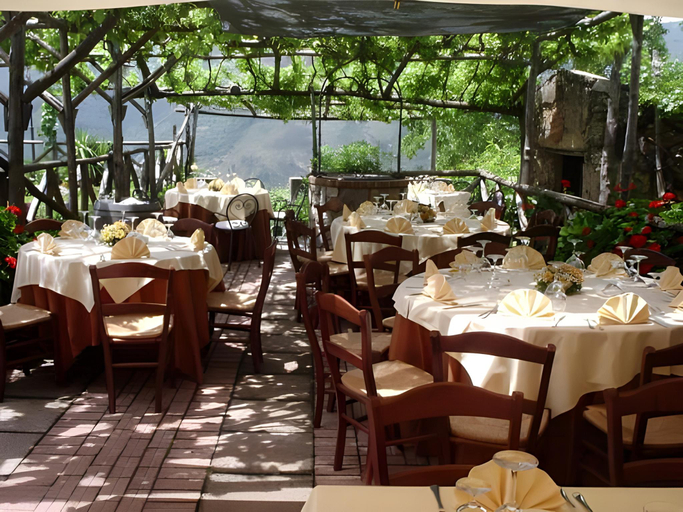 Food & Drinks 3, Reale Wine Resort, Salerno
