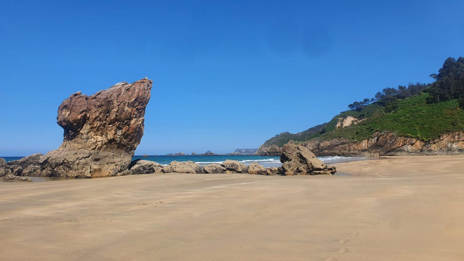 4, Villa Alejandra, Asturias