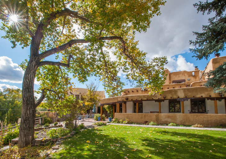 Exterior & Views 1, Inn On La Loma Plaza, Taos