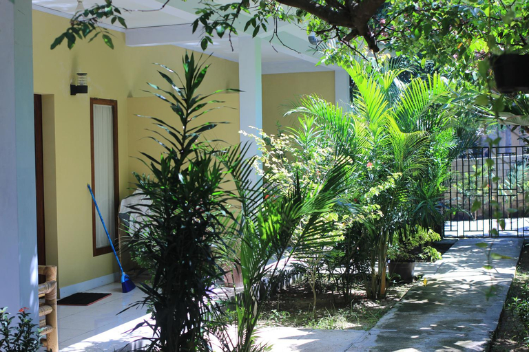 Exterior & Views 1, Three V Homestay, Lombok