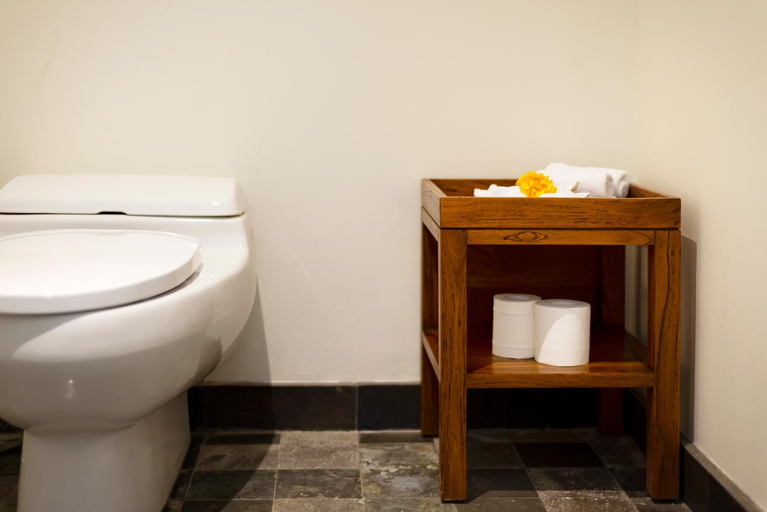Bathroom 17