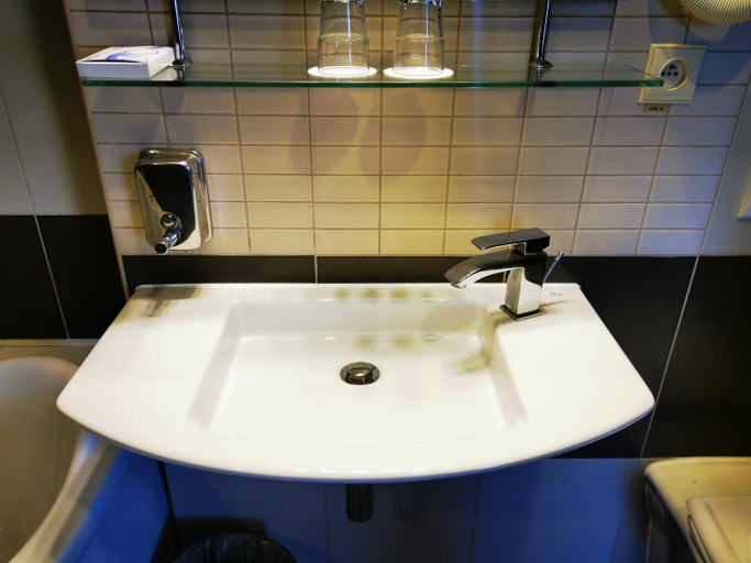 Bathroom, Hotel Ludmila, Mělník