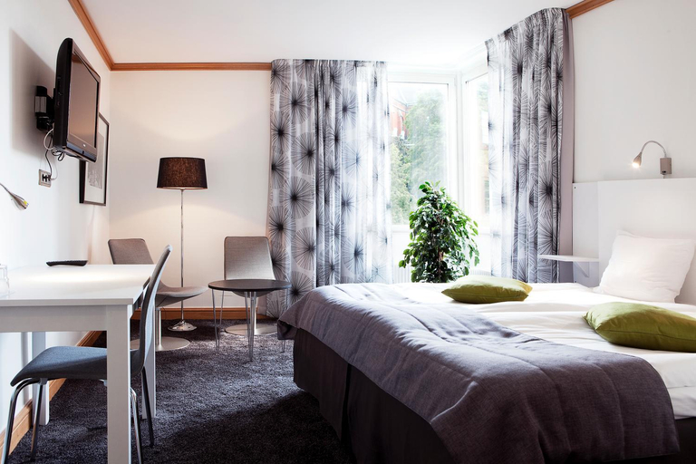 Bedroom 7