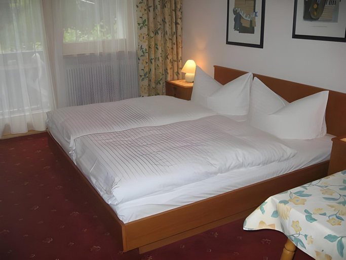 Bedroom 2, Haus Alpengluhn, Imst