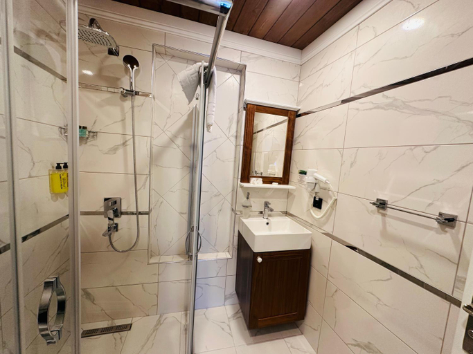 Bathroom 4, Ferman Hotel, Fatih