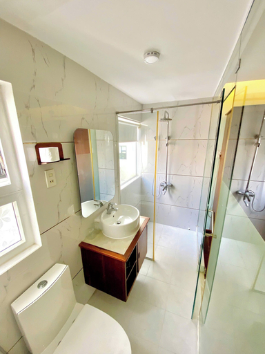 Bathroom 4, Art Deluxe Hotel, Nha Trang