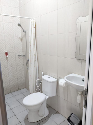 Bathroom 5, Amuya Home Stay, East Sumba