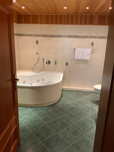 Bathroom 9