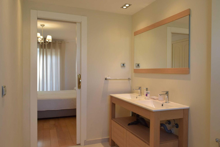 Bathroom 3, SERINAMAR- Los Naranjos de Marbella, Málaga