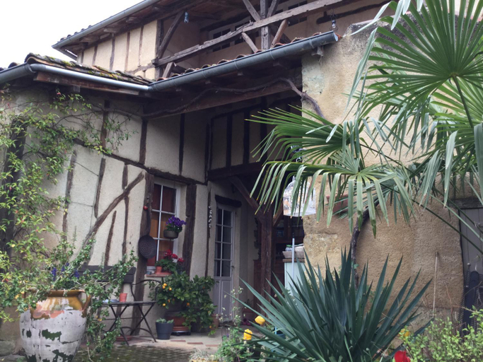 Others 5, "Au campaner" chambres dans maison gasconne, Gers
