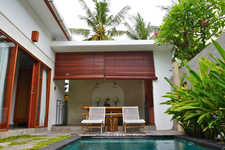 Exterior & Views 18