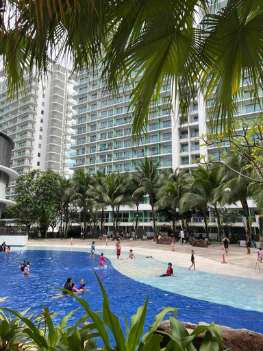 Azure Tropical Getaway (Netflix and Wi-fi), Parañaque