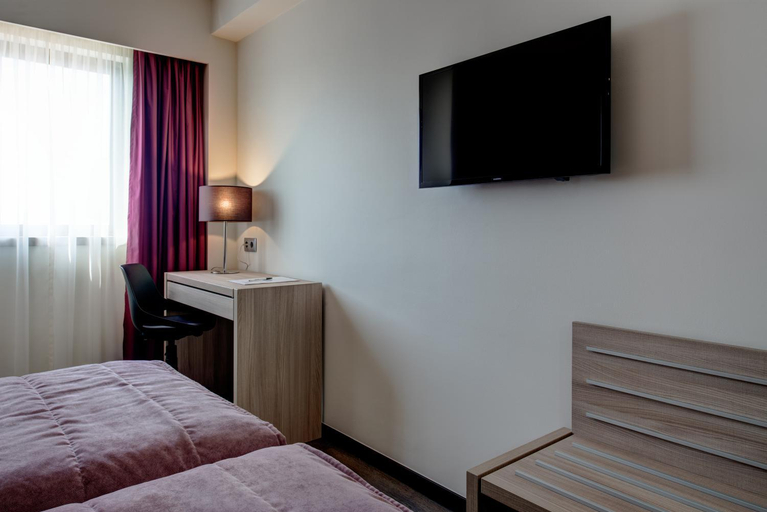 Bedroom 3, VIP Inn Berna Hotel, Lisbon