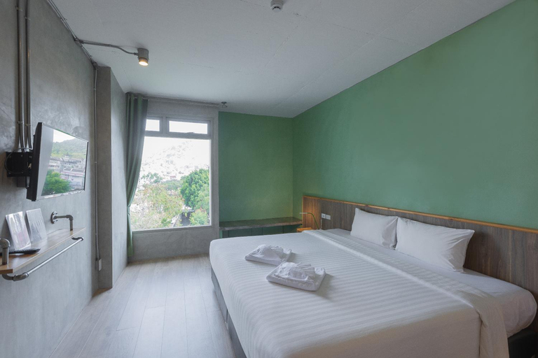Bedroom 9