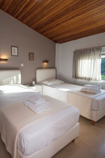 Bedroom 2, Villa Christina, Peloponnese