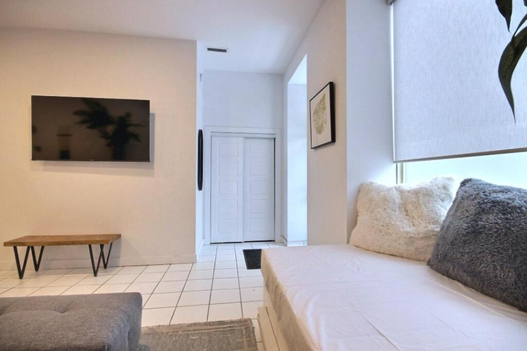 Bedroom 2, L'exclusif du Plateau, Montréal