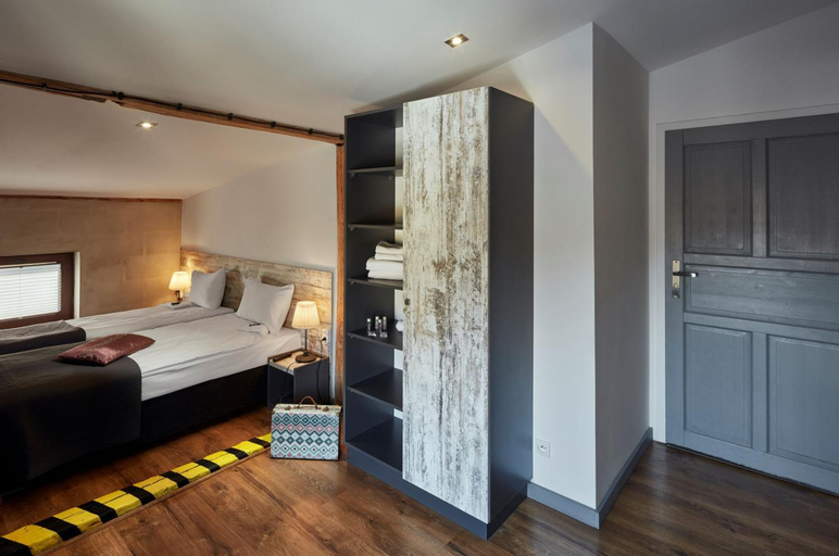 Bedroom 8