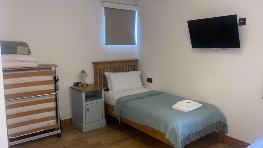 Bedroom 3, Church Farm, Solihull
