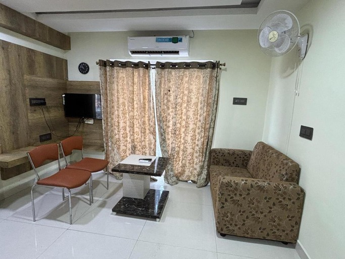 Others 5, Hotel Grand Meridian, Vellore