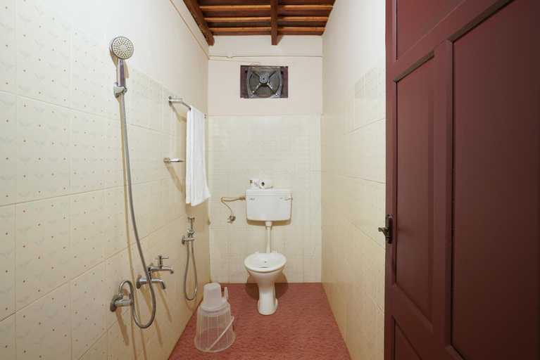 Bathroom 3, Zostel Homes Wayanad, Thirunelly, Wayanad