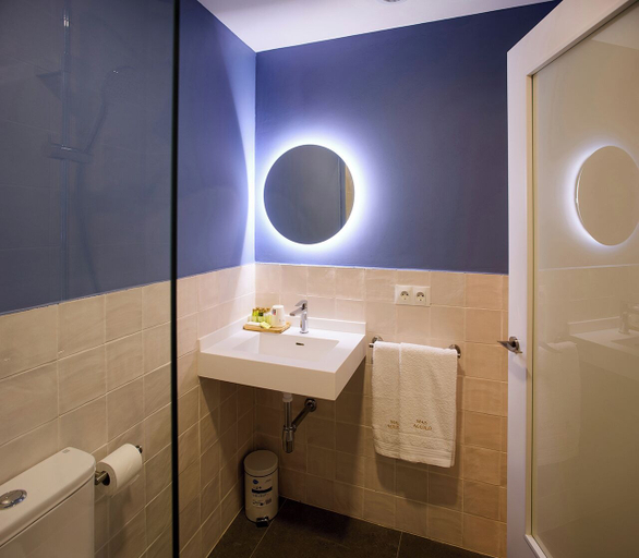 Bathroom 4, MAS AGUILO, Tarragona