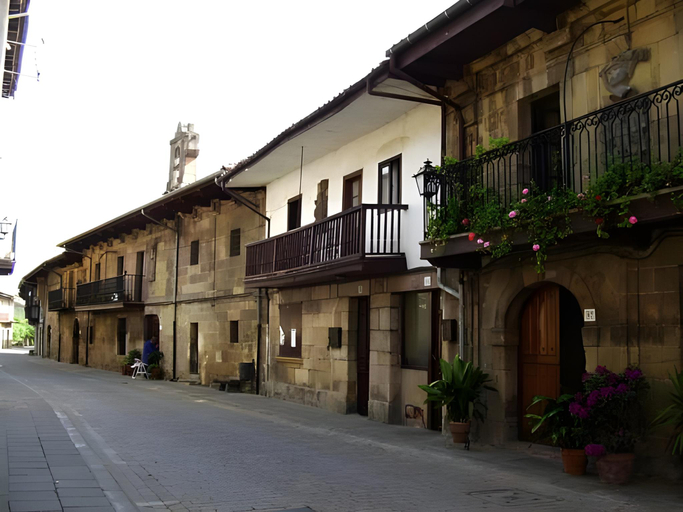 Others 3, Apartamentos Rurales La Villa de Piedra, Cantabria