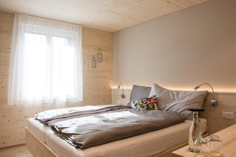 Bedroom 3, kroneLODGE, Toggenburg
