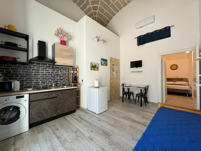 Kitchen 4, Le casette di Dany, Lecce