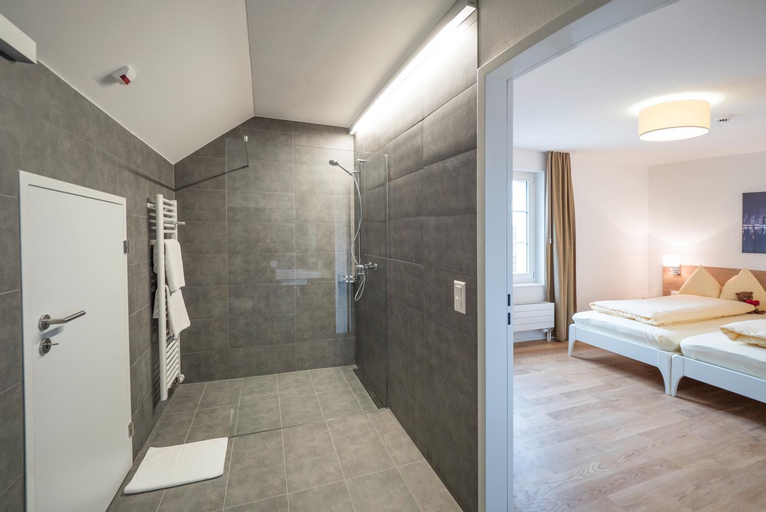 Bedroom 2, Aparthotel Baren, Lenzburg