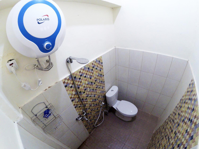 Bathroom 11