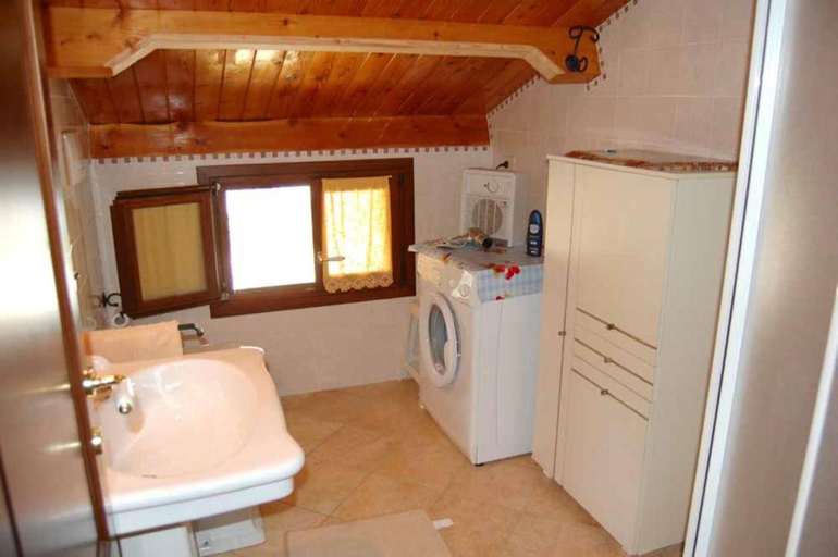 Bedroom 4, Casa Rolando, Imperia