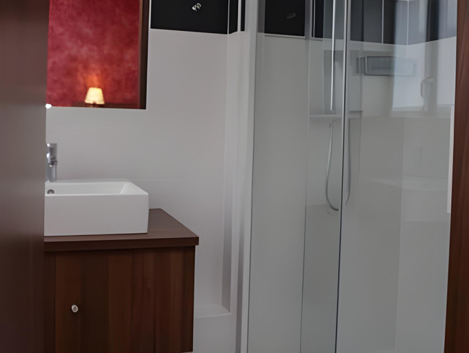 Bathroom 4, Hotel La Table Alsacienne, Moselle