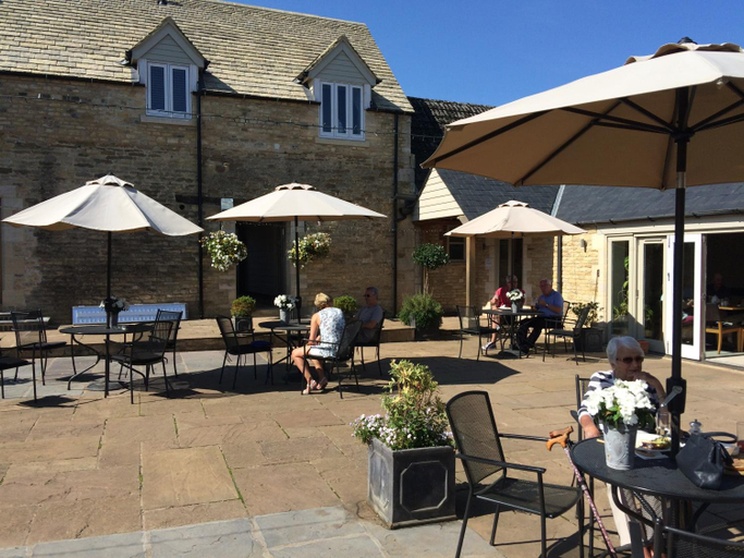 Food & Drinks, Rutland Water Courtyard Rooms, Rutland