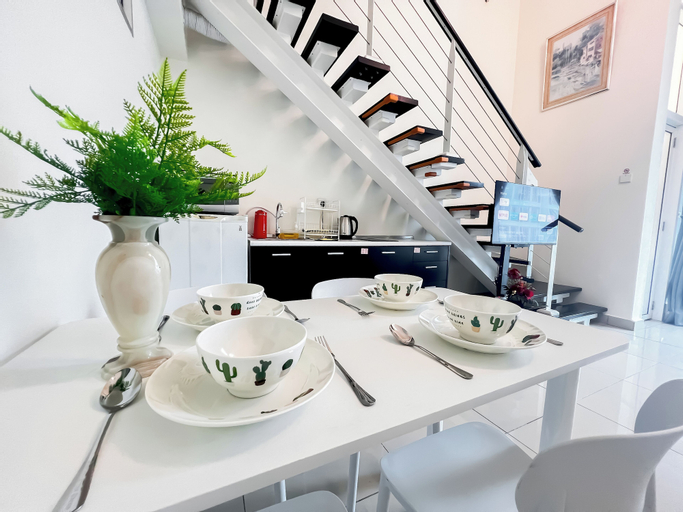 Dining Room 22