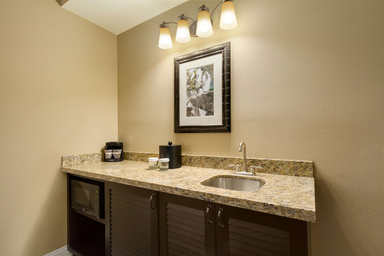 Bathroom 20