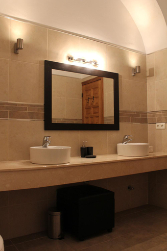 Bathroom 4, Hotel Palacio Blanco, Málaga