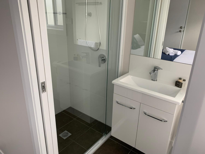 Bathroom 4