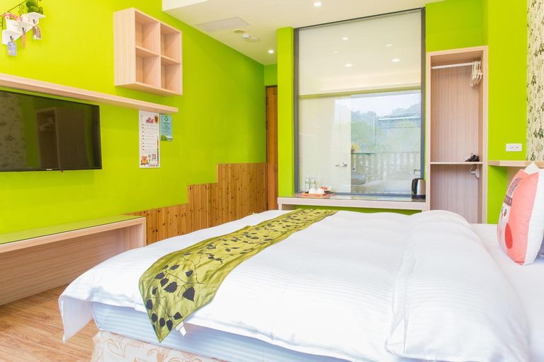 Bedroom 14