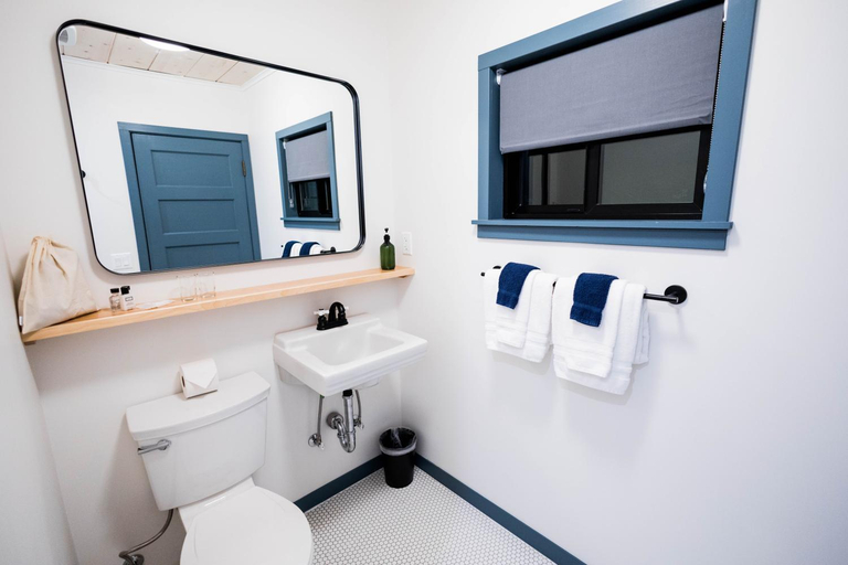 Bathroom 3, ピエティ ヒル コテージズ, Nevada